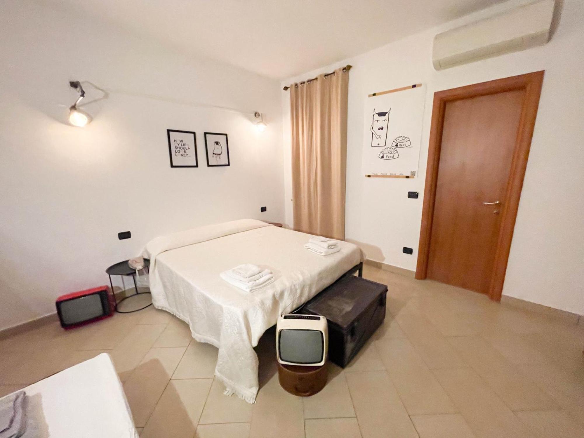 Incortedafabio Design Flat With Bikes Caronno Pertusella Exterior foto